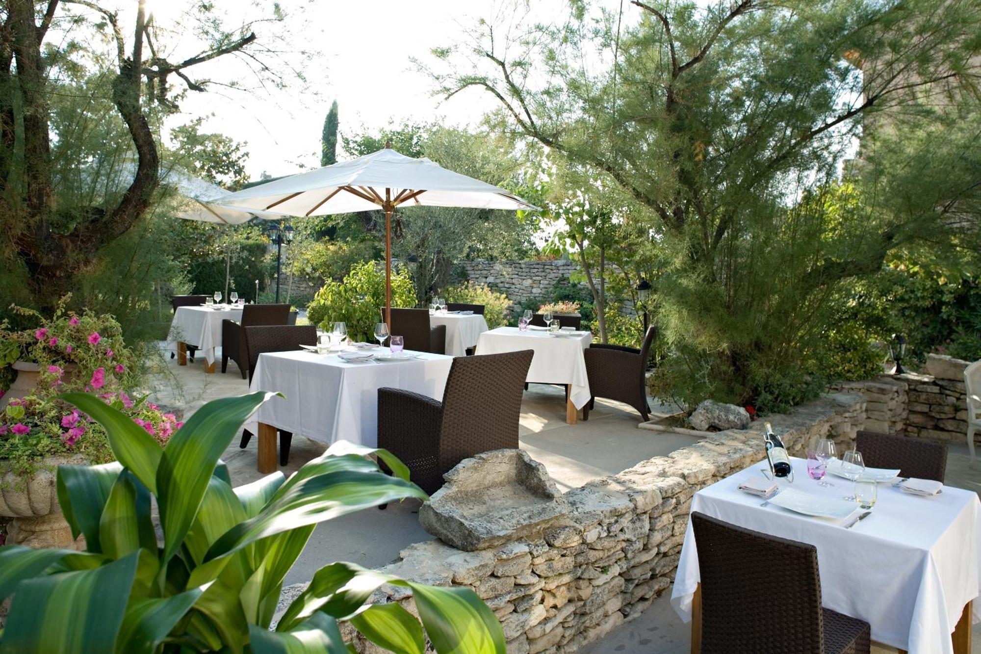 Hostellerie Le Roy Soleil Ménerbes Dış mekan fotoğraf